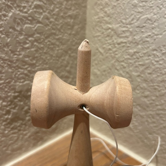 Wooden Kendama Toyi - Picture 7 of 7